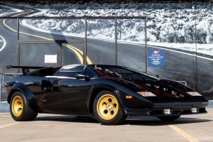 10 countach Who Pays The Most For Exotic Cars?
